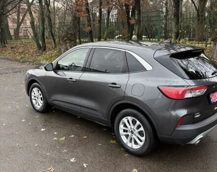 Сірий Форд Ескейп, об'ємом двигуна 1.5 л та пробігом 118 тис. км за 15900 $, фото 3 на Automoto.ua
