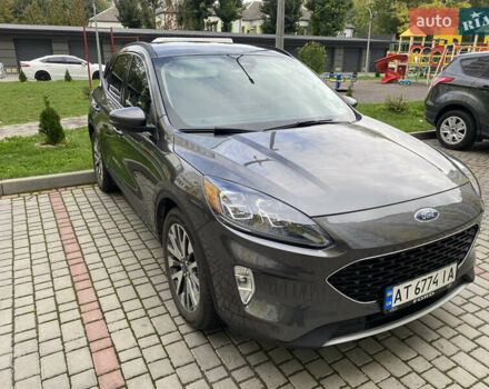 Серый Форд Эскейп, объемом двигателя 2.49 л и пробегом 192 тыс. км за 19800 $, фото 2 на Automoto.ua