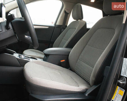 Серый Форд Эскейп, объемом двигателя 1.5 л и пробегом 49 тыс. км за 18600 $, фото 9 на Automoto.ua