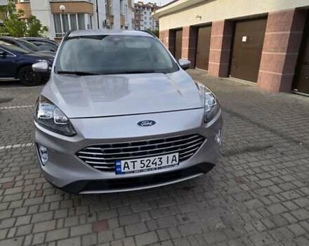 Серый Форд Эскейп, объемом двигателя 2 л и пробегом 40 тыс. км за 19200 $, фото 3 на Automoto.ua