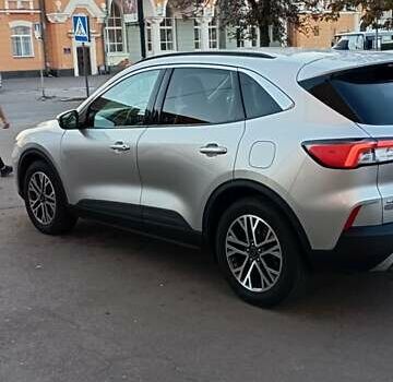 Форд Эскейп 2020 в Чернигове на Automoto.ua Серый Форд Эскейп, объемом двигателя 1.5 л и пробегом 10 тыс. км за 17500 $, фото 9 на Automoto.ua
