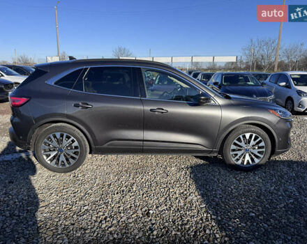 Сірий Форд Ескейп, об'ємом двигуна 2.5 л та пробігом 196 тис. км за 18999 $, фото 14 на Automoto.ua