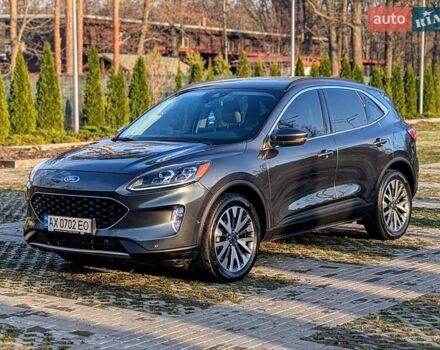 Сірий Форд Ескейп, об'ємом двигуна 2 л та пробігом 46 тис. км за 20900 $, фото 1 на Automoto.ua