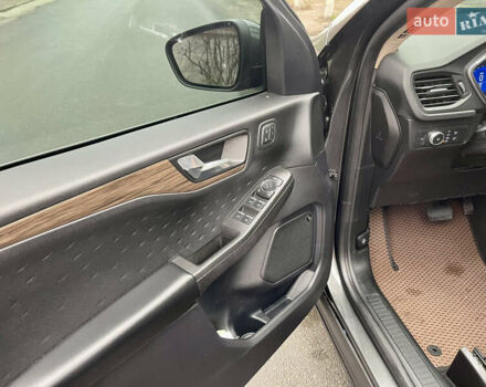 Серый Форд Эскейп, объемом двигателя 2 л и пробегом 51 тыс. км за 18999 $, фото 28 на Automoto.ua