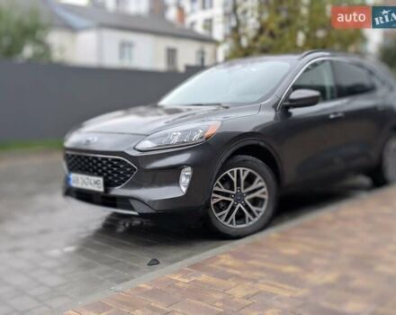 Форд Ескейп 2020 у Вінниці на Automoto.ua Сірий Форд Ескейп, об'ємом двигуна 1.5 л та пробігом 67 тис. км за 18500 $, фото 4 на Automoto.ua