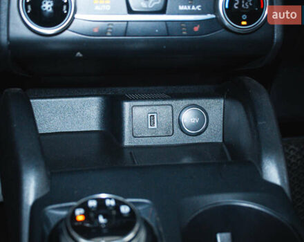 Серый Форд Эскейп, объемом двигателя 1.5 л и пробегом 49 тыс. км за 18600 $, фото 21 на Automoto.ua