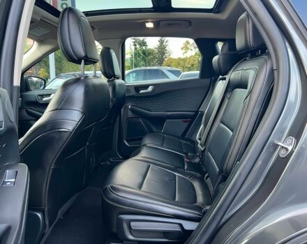 Серый Форд Эскейп, объемом двигателя 2.5 л и пробегом 43 тыс. км за 12000 $, фото 10 на Automoto.ua