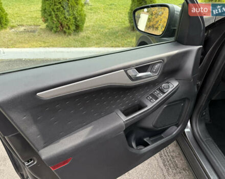 Форд Эскейп 2020 в Киеве на Automoto.ua Серый Форд Эскейп, объемом двигателя 1.5 л и пробегом 124 тыс. км за 14950 $, фото 20 на Automoto.ua