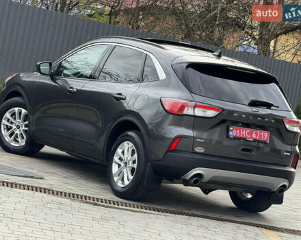 Сірий Форд Ескейп, об'ємом двигуна 1.5 л та пробігом 116 тис. км за 14000 $, фото 29 на Automoto.ua