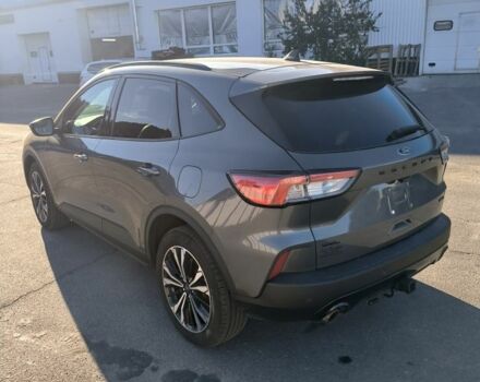 Серый Форд Эскейп, объемом двигателя 2 л и пробегом 110 тыс. км за 19000 $, фото 7 на Automoto.ua