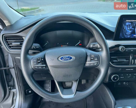 Сірий Форд Ескейп, об'ємом двигуна 1.5 л та пробігом 16 тис. км за 17500 $, фото 22 на Automoto.ua