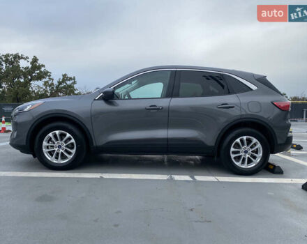 Серый Форд Эскейп, объемом двигателя 2.49 л и пробегом 61 тыс. км за 29000 $, фото 12 на Automoto.ua