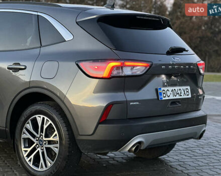 Сірий Форд Ескейп, об'ємом двигуна 2.5 л та пробігом 70 тис. км за 22999 $, фото 20 на Automoto.ua