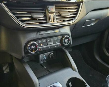 Серый Форд Эскейп, объемом двигателя 2.5 л и пробегом 73 тыс. км за 27500 $, фото 26 на Automoto.ua