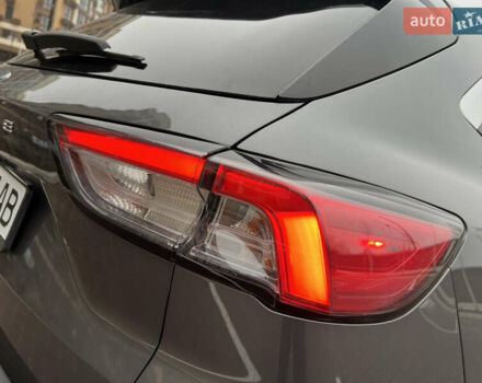 Серый Форд Эскейп, объемом двигателя 1.5 л и пробегом 66 тыс. км за 17800 $, фото 23 на Automoto.ua