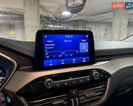 Серый Форд Эскейп, объемом двигателя 1.5 л и пробегом 139 тыс. км за 14200 $, фото 42 на Automoto.ua