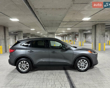 Серый Форд Эскейп, объемом двигателя 1.5 л и пробегом 139 тыс. км за 14200 $, фото 9 на Automoto.ua