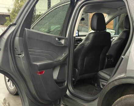 Серый Форд Эскейп, объемом двигателя 2.5 л и пробегом 80 тыс. км за 21900 $, фото 16 на Automoto.ua