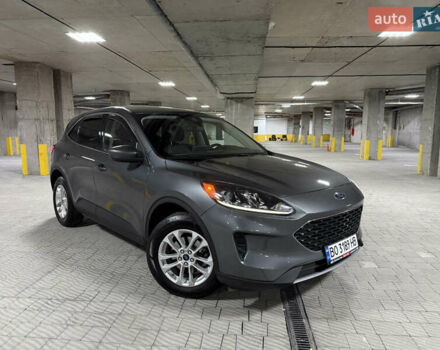 Серый Форд Эскейп, объемом двигателя 1.5 л и пробегом 139 тыс. км за 14200 $, фото 1 на Automoto.ua