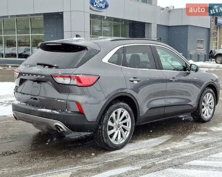 Серый Форд Эскейп, объемом двигателя 2 л и пробегом 37 тыс. км за 11000 $, фото 2 на Automoto.ua