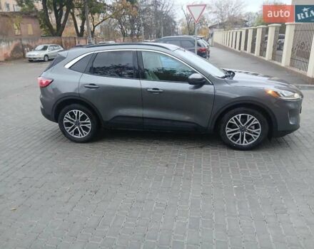 Серый Форд Эскейп, объемом двигателя 1.5 л и пробегом 64 тыс. км за 18200 $, фото 2 на Automoto.ua