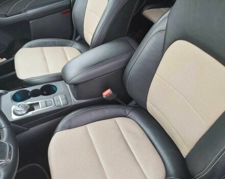 Сірий Форд Ескейп, об'ємом двигуна 0 л та пробігом 80 тис. км за 5000 $, фото 3 на Automoto.ua