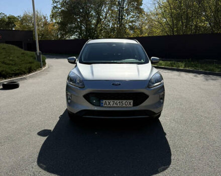 Сірий Форд Ескейп, об'ємом двигуна 1.5 л та пробігом 101 тис. км за 19200 $, фото 1 на Automoto.ua