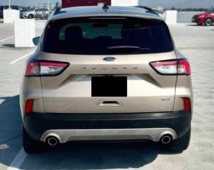 Серый Форд Эскейп, объемом двигателя 2.5 л и пробегом 45 тыс. км за 5500 $, фото 9 на Automoto.ua