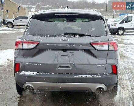 Серый Форд Эскейп, объемом двигателя 2 л и пробегом 37 тыс. км за 11000 $, фото 3 на Automoto.ua