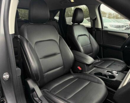 Серый Форд Эскейп, объемом двигателя 2.5 л и пробегом 80 тыс. км за 21900 $, фото 19 на Automoto.ua