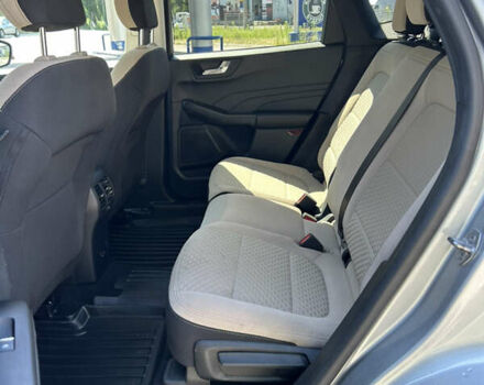 Серый Форд Эскейп, объемом двигателя 2.49 л и пробегом 156 тыс. км за 18700 $, фото 11 на Automoto.ua