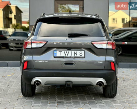 Серый Форд Эскейп, объемом двигателя 2.5 л и пробегом 52 тыс. км за 27900 $, фото 4 на Automoto.ua