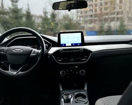 Серый Форд Эскейп, объемом двигателя 1.5 л и пробегом 99 тыс. км за 17800 $, фото 8 на Automoto.ua