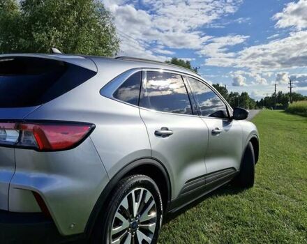 Серый Форд Эскейп, объемом двигателя 2.49 л и пробегом 108 тыс. км за 22000 $, фото 8 на Automoto.ua