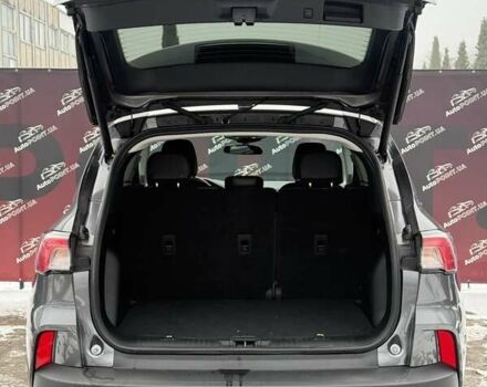 Серый Форд Эскейп, объемом двигателя 2 л и пробегом 111 тыс. км за 19500 $, фото 15 на Automoto.ua