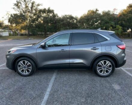 Серый Форд Эскейп, объемом двигателя 2.5 л и пробегом 20 тыс. км за 11000 $, фото 2 на Automoto.ua