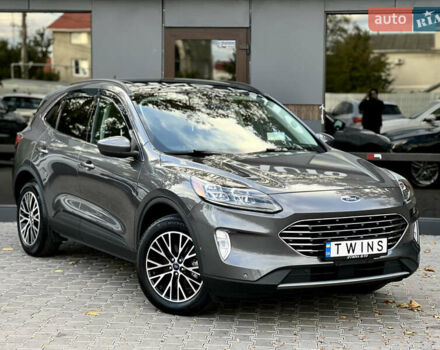 Серый Форд Эскейп, объемом двигателя 2.5 л и пробегом 52 тыс. км за 27900 $, фото 2 на Automoto.ua