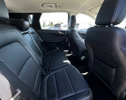 Сірий Форд Ескейп, об'ємом двигуна 2 л та пробігом 28 тис. км за 11000 $, фото 12 на Automoto.ua