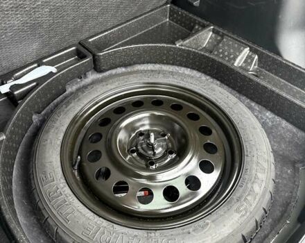 Серый Форд Эскейп, объемом двигателя 2 л и пробегом 111 тыс. км за 19500 $, фото 18 на Automoto.ua