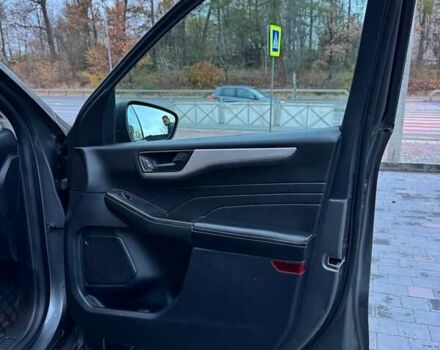 Серый Форд Эскейп, объемом двигателя 1.5 л и пробегом 200 тыс. км за 11999 $, фото 18 на Automoto.ua