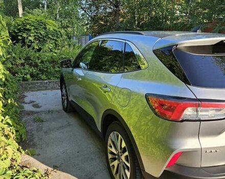 Серый Форд Эскейп, объемом двигателя 2.5 л и пробегом 73 тыс. км за 27500 $, фото 4 на Automoto.ua