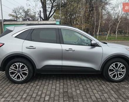 Серый Форд Эскейп, объемом двигателя 2.49 л и пробегом 142 тыс. км за 19800 $, фото 8 на Automoto.ua