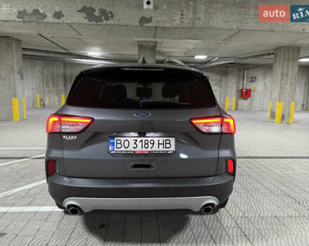 Серый Форд Эскейп, объемом двигателя 1.5 л и пробегом 139 тыс. км за 14200 $, фото 7 на Automoto.ua