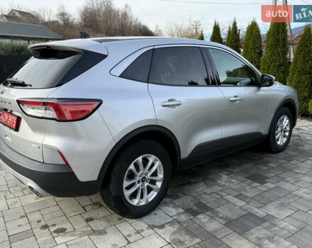 Серый Форд Эскейп, объемом двигателя 1.5 л и пробегом 44 тыс. км за 16800 $, фото 3 на Automoto.ua