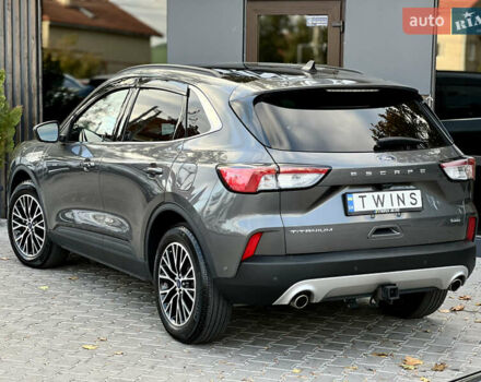 Серый Форд Эскейп, объемом двигателя 2.5 л и пробегом 52 тыс. км за 27900 $, фото 5 на Automoto.ua