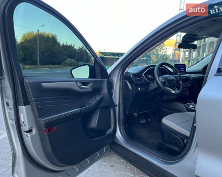 Сірий Форд Ескейп, об'ємом двигуна 1.5 л та пробігом 16 тис. км за 17500 $, фото 15 на Automoto.ua