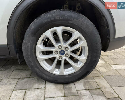 Серый Форд Эскейп, объемом двигателя 1.5 л и пробегом 44 тыс. км за 16800 $, фото 9 на Automoto.ua