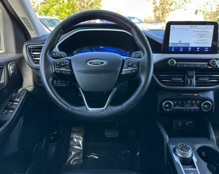 Сірий Форд Ескейп, об'ємом двигуна 2 л та пробігом 28 тис. км за 11000 $, фото 8 на Automoto.ua