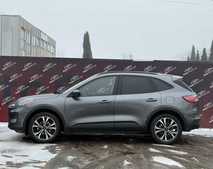 Серый Форд Эскейп, объемом двигателя 2 л и пробегом 111 тыс. км за 19500 $, фото 4 на Automoto.ua