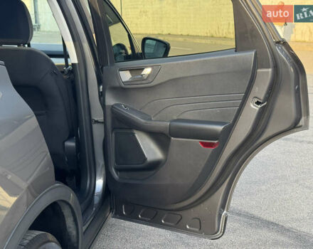 Серый Форд Эскейп, объемом двигателя 1.5 л и пробегом 154 тыс. км за 16399 $, фото 25 на Automoto.ua